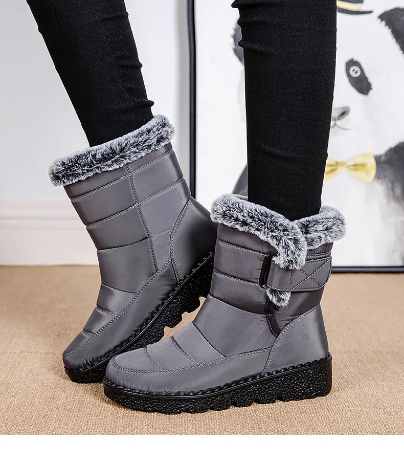 Close-up of the plush lining inside the boots for added warmth