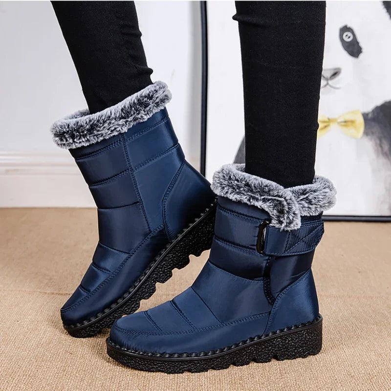 Close-up of the plush lining inside the boots for added warmth