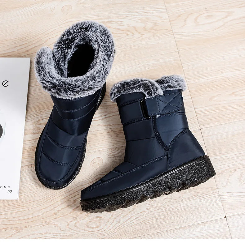 Close-up of the plush lining inside the boots for added warmth