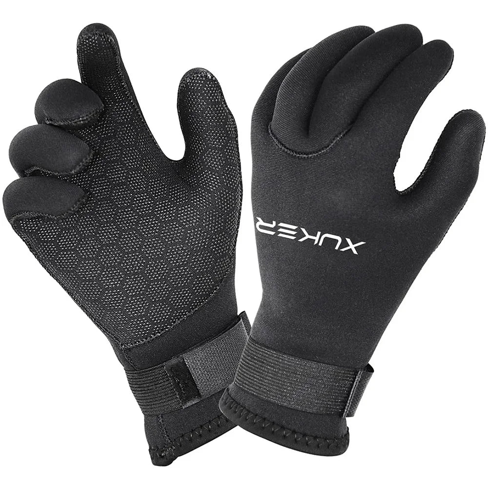 Pair of waterproof kayak gloves